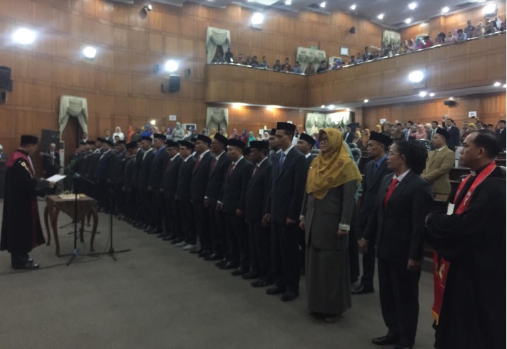 PELANTIKAN 40 ANGGOTA DPRD KOTA CILEGON PERIODE 2019-2024