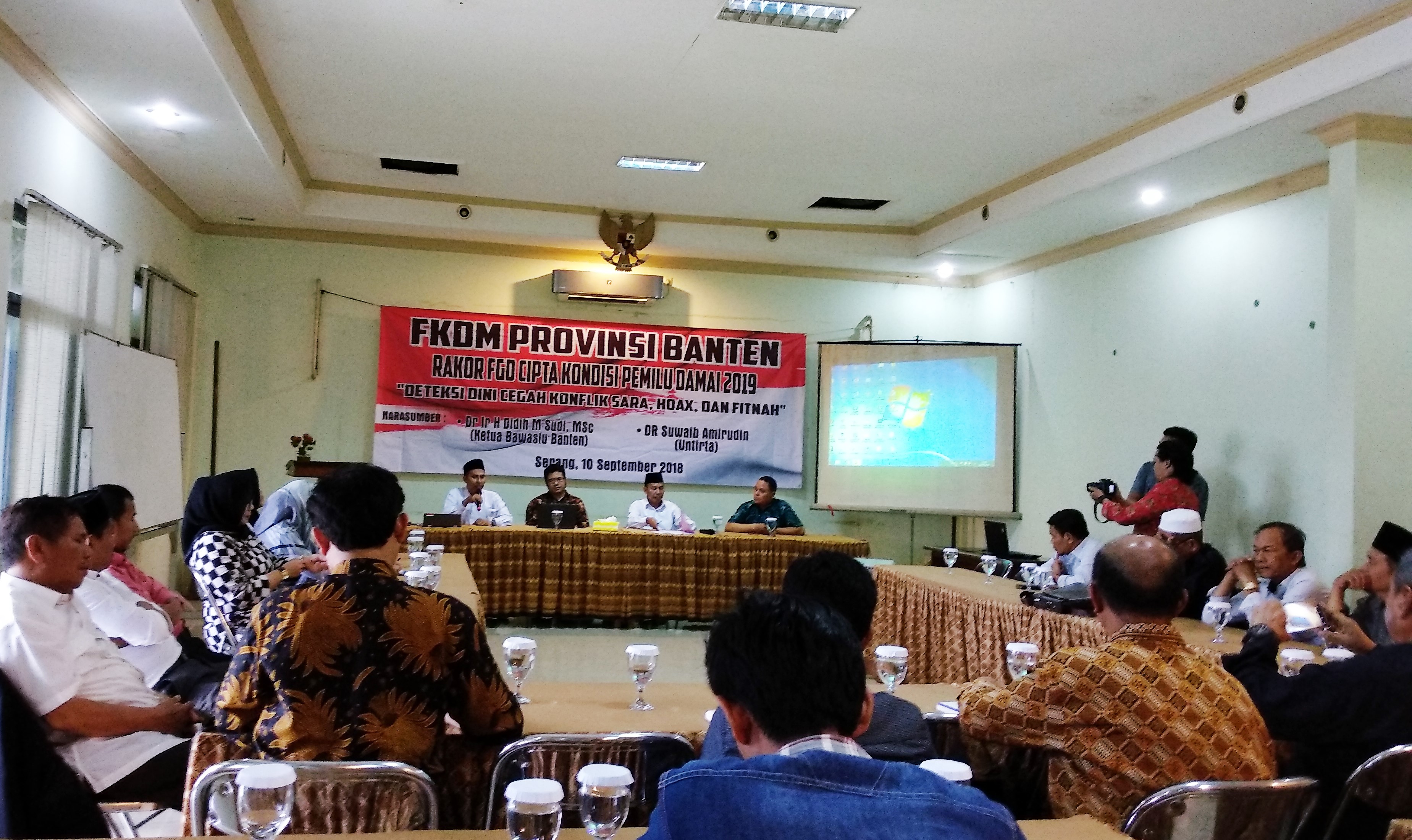 FGD Rakor Kajian dan Pelaporan "PENGAWASAN/DETEKSI DINICEGAH KONFLIK SARA HOAX FITNAH MENUJU PEMILU DAMAI 2019"