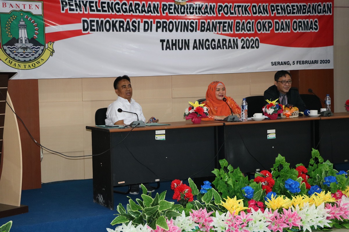 KEGIATAN PENYELENGGARAAN PENDIDIKAN POLITIK DAN PENGEMBANGAN DEMOKRASI DI PROVINSI BANTEN BAGI OKP DAN ORMAS