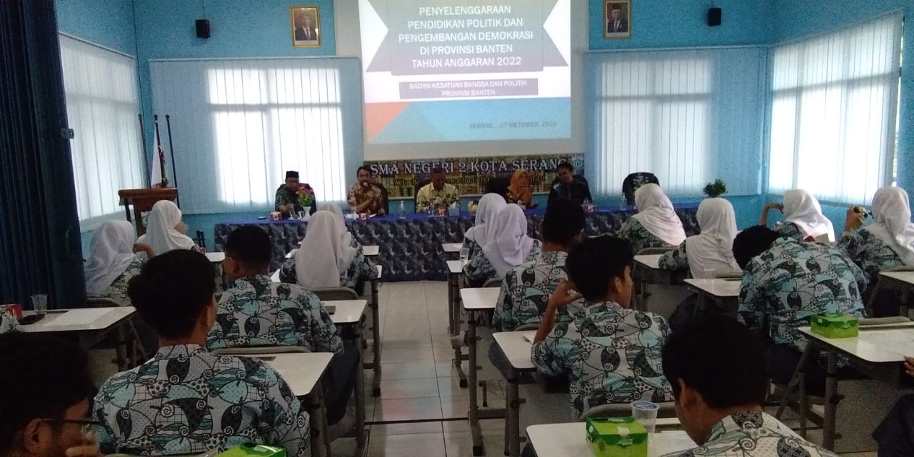 PENYELENGGARAAN PENDIDIKAN POLITIK DAN PENGEMBANGAN DEMOKRASI  DI PROVINSI BANTEN DI SMA N 2 KOTA SERANG