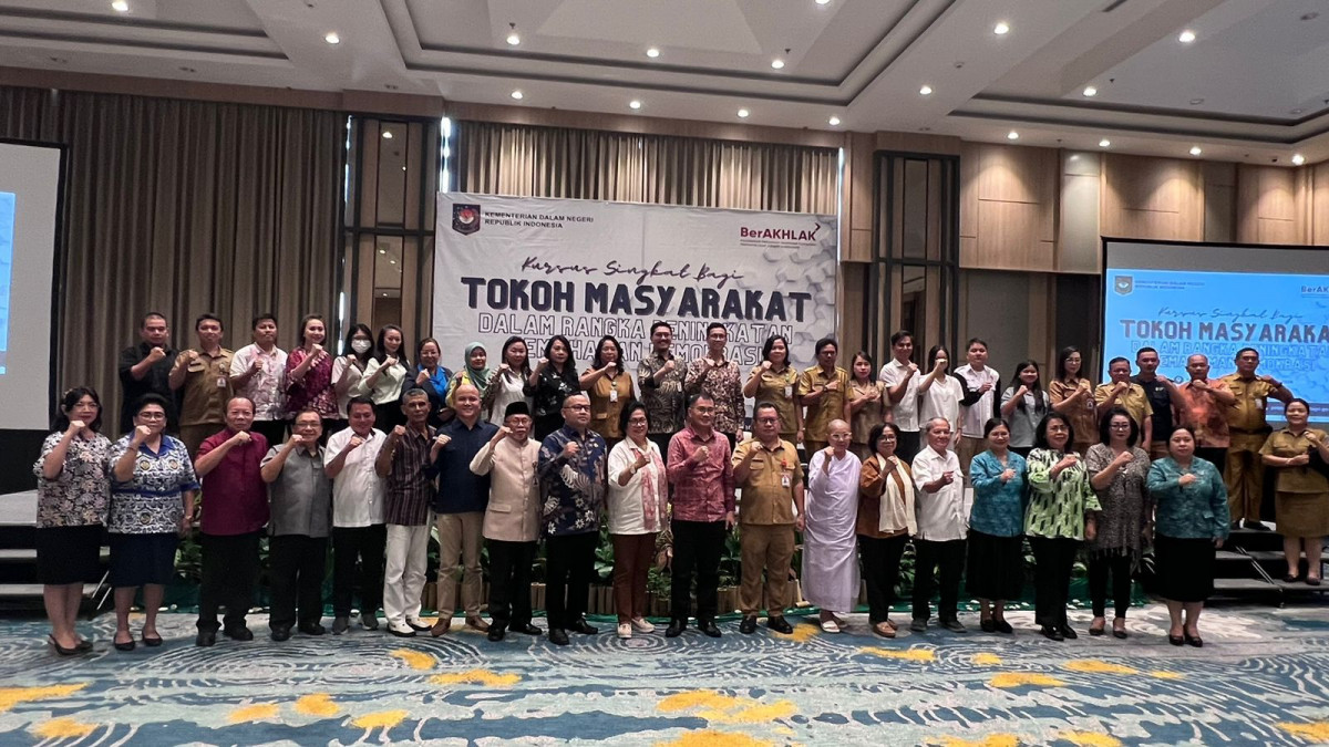 Ditjen Politik dan PUM Kemendagri Kursus Singkat Bagi Tokoh Masyarakat dalam rangka Peningkatan Pemahaman Demokrasi