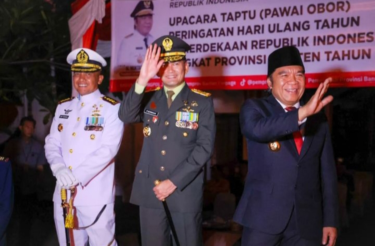 Upacara Penetapan Waktu (Taptu) dan Pawai Obor Peringatan HUT Kemerdekaan Republik Indonesia ke-79 Provinsi Banten
