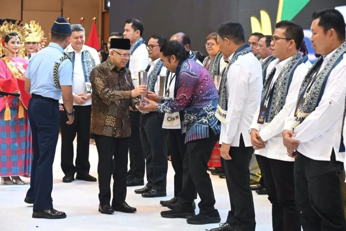 Banten Menerima Penghargaan Rencana Aksi Nasional Pencegahan dan Penanggulangan Ekstremisme (RAN PE) Award 2024
